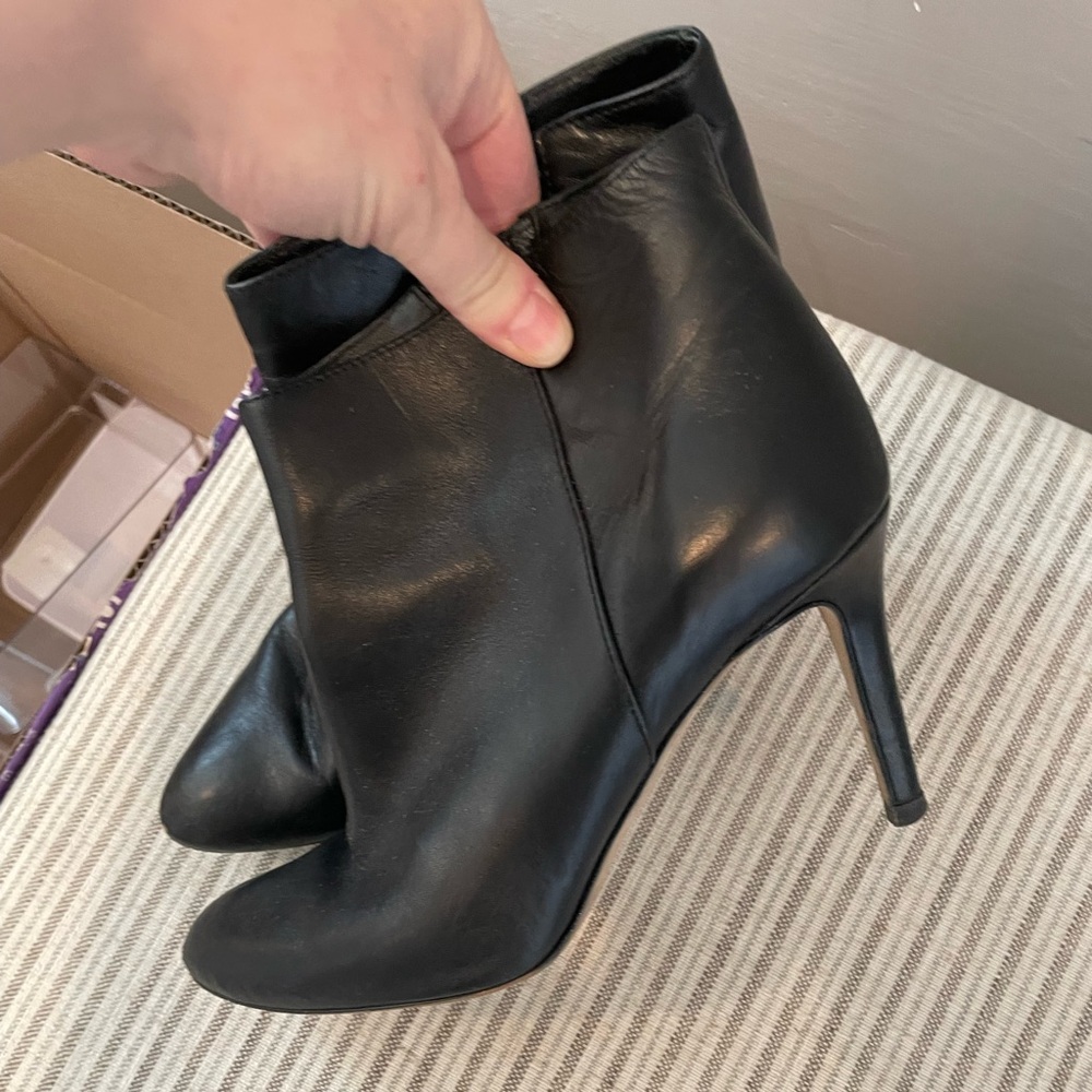Jcrew Ankle Boots Zip Up Side Black Rounded Toe Leather Made in Italy